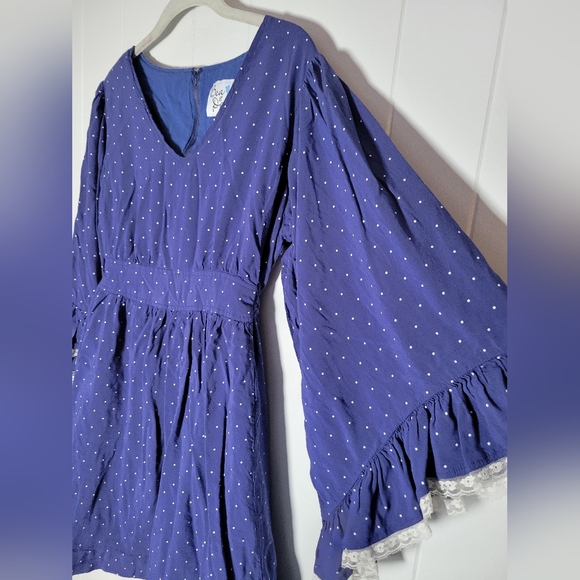 Modcloth × Bea & Dot Polka Dot Lace Trim Bell Sleeve Belted Mini Dress Pin Up XL - Picture 7 of 13